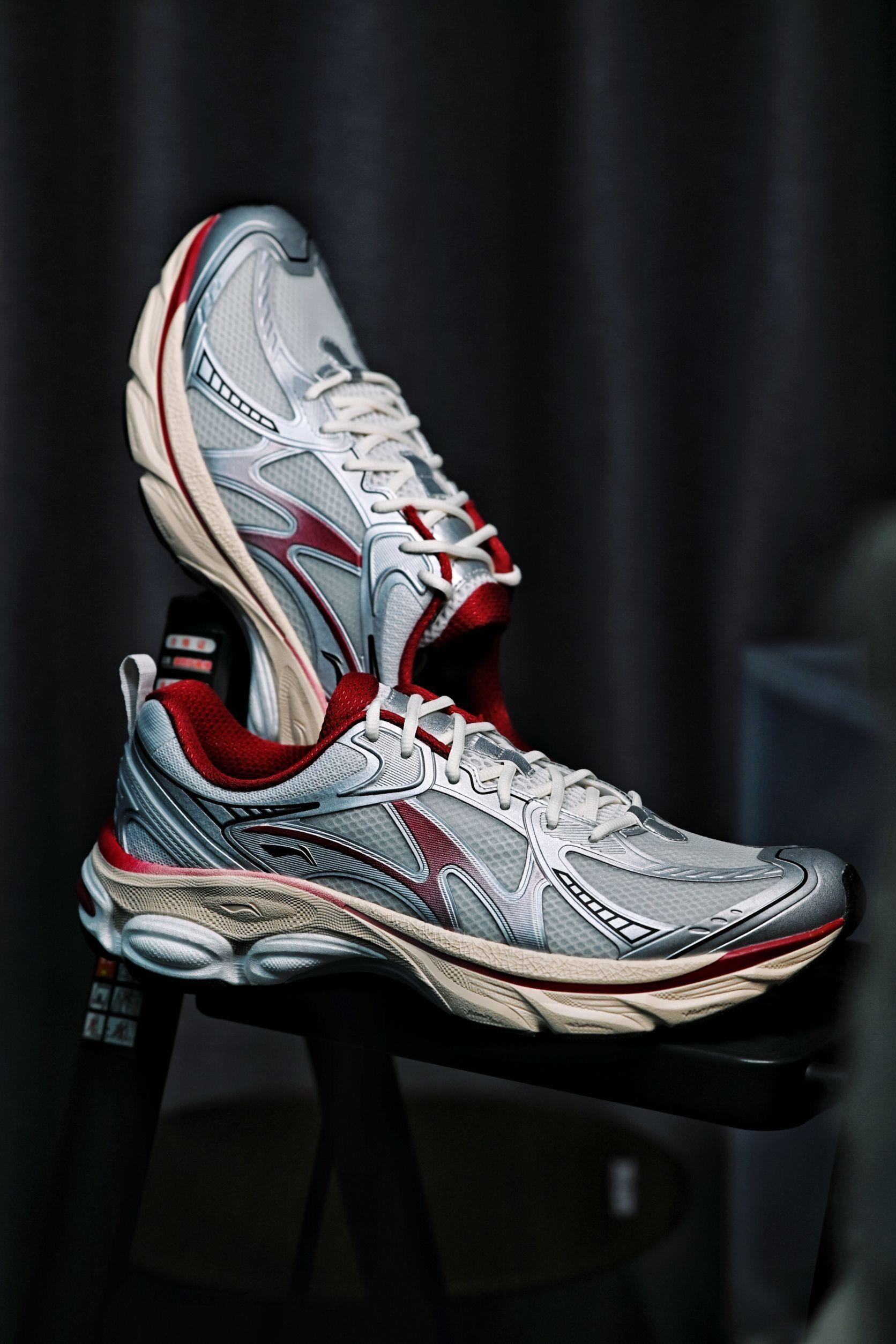 马年当然也要“柿柿如意”❗还得是李宁扶摇👆🏻